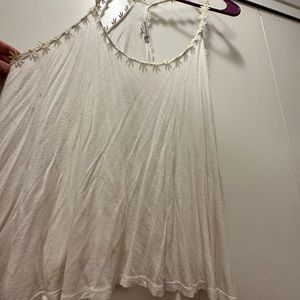 Daisy strap flowy white top